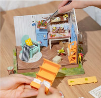 Rolife Dreamy Garden House DIY Miniature House Kit